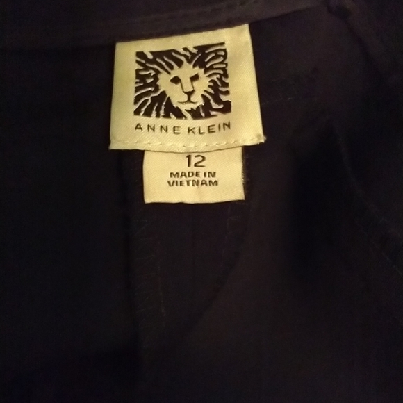 Pants - Picture 2 of 6